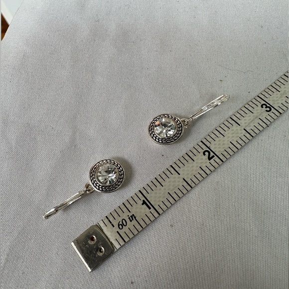 Chic silvertone cubic zirconia Napier earrings - Picture 4 of 6